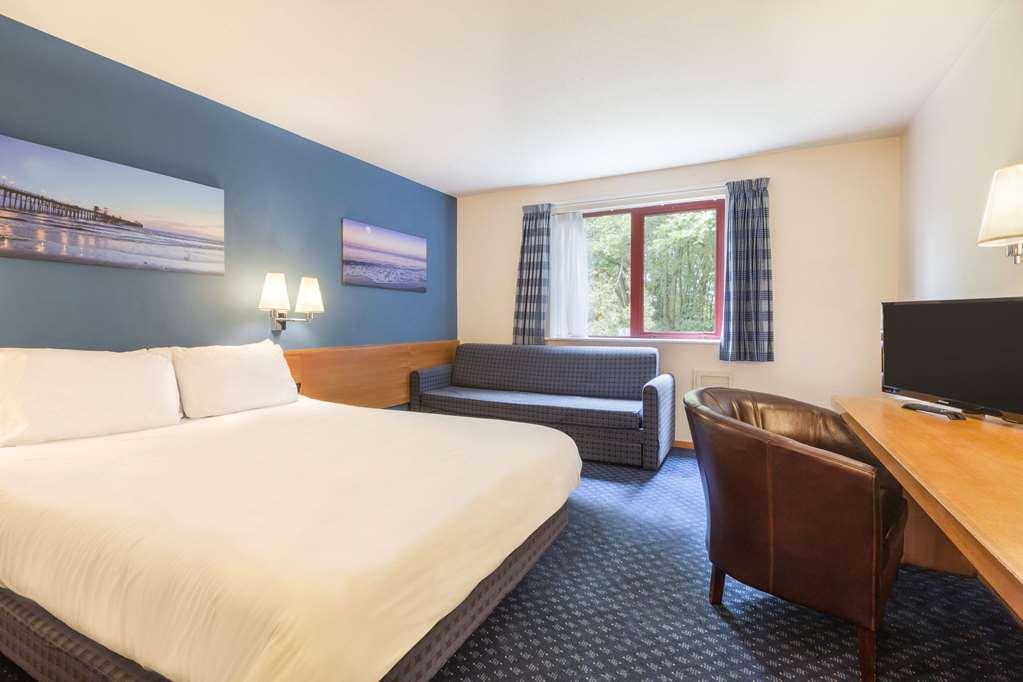 Days Inn Мегор Номер фото